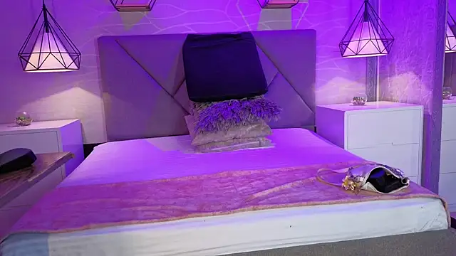 lhiamfitt10 online show from 04.09.26