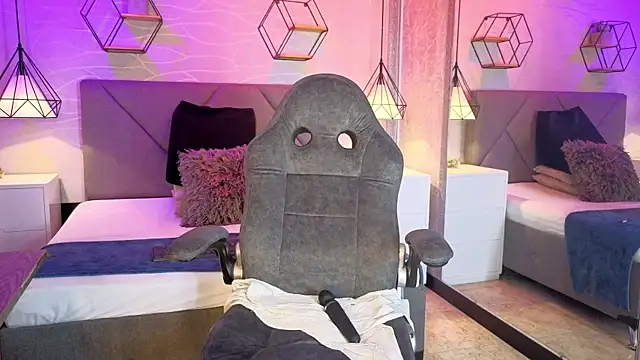 lhiamfitt10 online show from 04.16.26