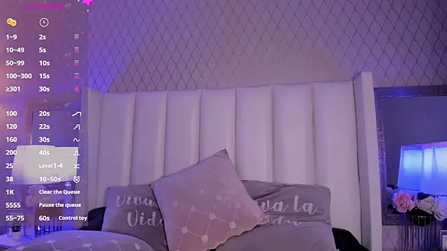 ValkaRouse online show from 04.13.26