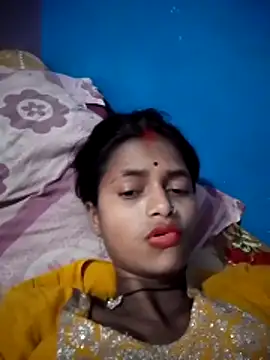 Payel 1 online show from 04.19.26