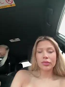 Girl-Mia online show from 04.16.26