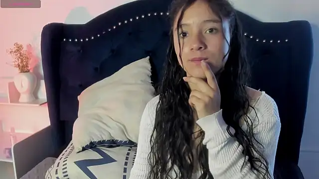 Honney Bunny18 online show from 04.05.26