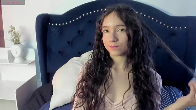 Honney Bunny18 online show from 04.13.26