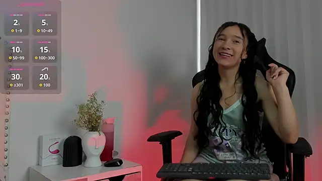 Honney Bunny18 online show from 04.15.26