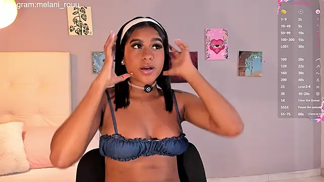 Melaniaa Roussee online show from 04.13.26