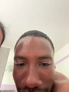 INTRUDERS20 online show from 04.18.26