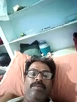 DKD-DARLING online show from 03.31.26