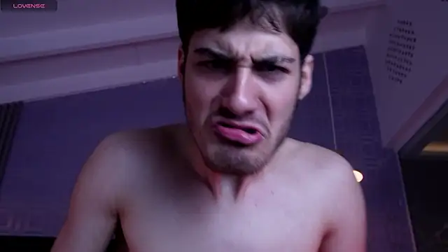 Enzo Crown online show from 04.15.26