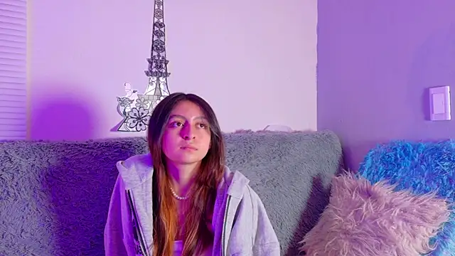 Lala fluffy online show from 04.15.26