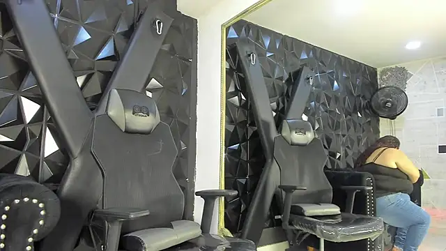 AbbyRogers1 online show from 04.13.26