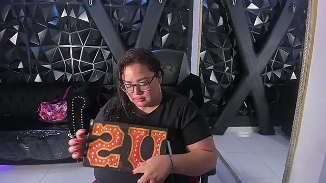 AbbyRogers1 online show from 04.14.26