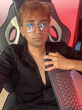 JeremySanders1  online show from 04.06.26