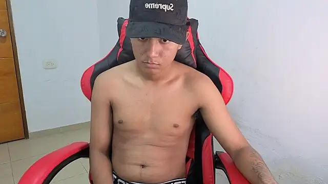 darknigthx online show from 04.15.26