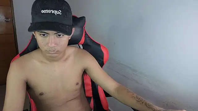 darknigthx online show from 04.16.26