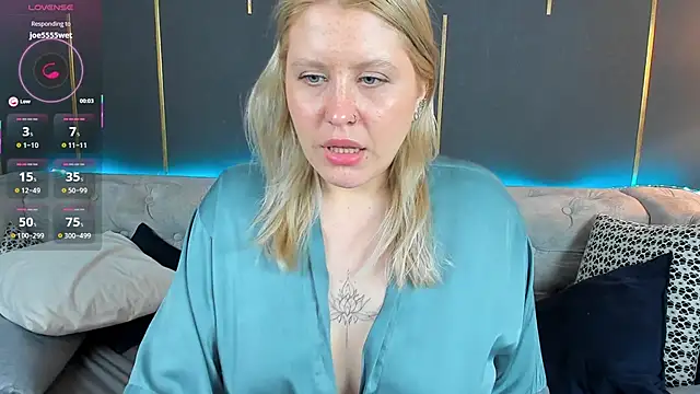 Simply Alex online show from 04.09.26