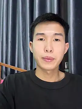 Snapshot of tuanhip chatting on 04.04.26 tuanhip online show from 04.04.26