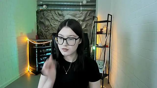 JennyGibson online show from 04.07.26