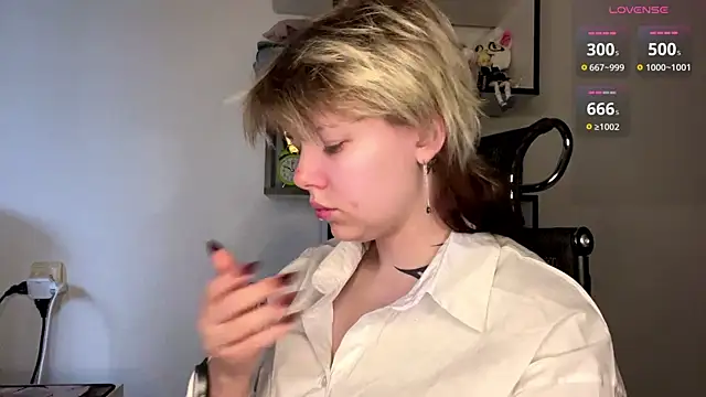 MadalynNosel online show from 04.07.26