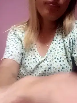 Snapshot of Bristy_BigBoobs chatting on 04.05.26 Bristy BigBoobs online show from 04.05.26