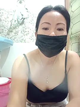 Snapshot of Bristy_BigBoobs chatting on 04.05.26 Bristy BigBoobs online show from 04.05.26