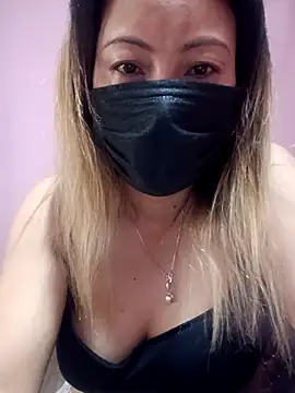 Snapshot of Bristy_BigBoobs chatting on 04.08.26 Bristy BigBoobs online show from 04.08.26