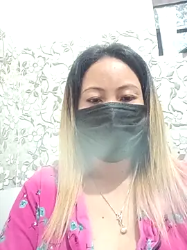 Snapshot of Bristy_BigBoobs chatting on 04.15.26 Bristy BigBoobs online show from 04.15.26