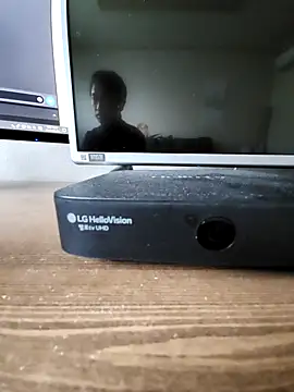 ho2jjahk online show from 04.06.26