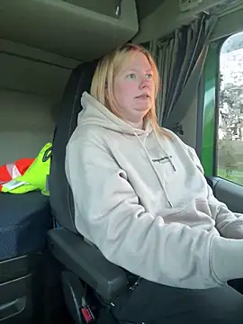 TruckerBabeLeenchen online show from 04.09.26