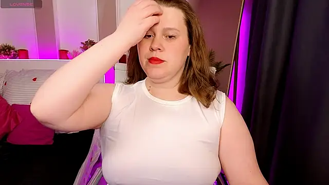 Karolisse online show from 04.15.26