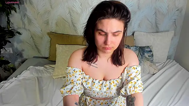 Alisa Froks online show from 04.10.26