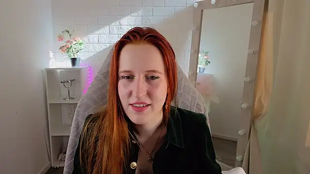 EvaBellea online show from 04.11.26