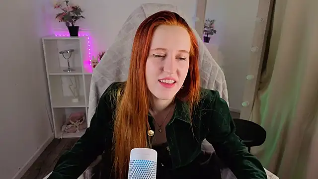 EvaBellea online show from 04.11.26