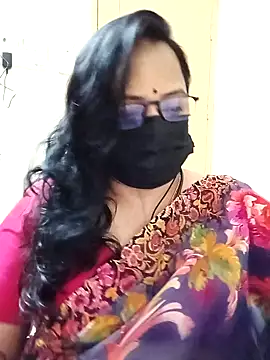 Snapshot of monisha_cam chatting on 04.07.26 monisha cam online show from 04.07.26