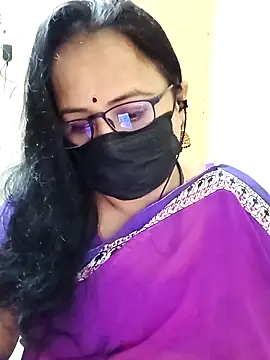 Snapshot of monisha_cam chatting on 04.08.26 monisha cam online show from 04.08.26