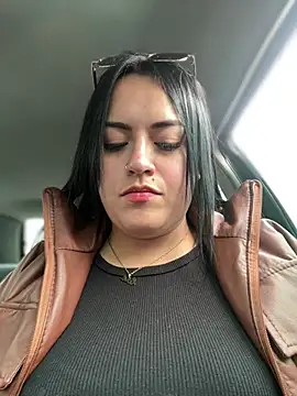 Lesli 26 online show from 04.11.26