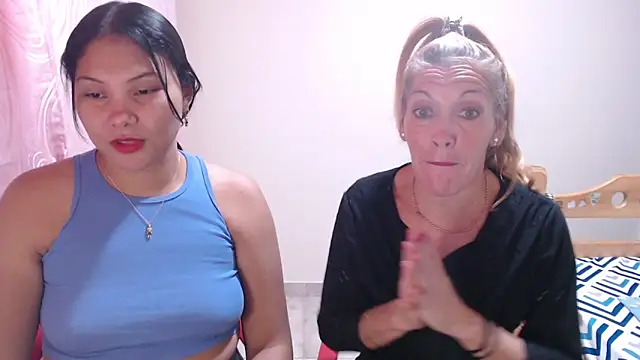 juliachannelhot online show from 04.13.26