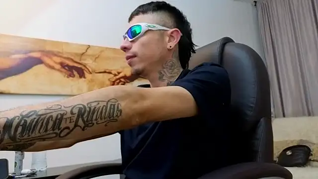 Charlie Foxie online show from 04.03.26