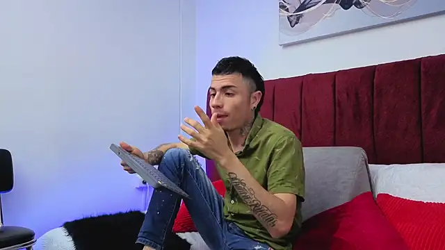 Charlie Foxie online show from 04.09.26