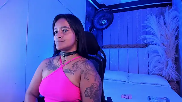 LexiAdamss online show from 04.08.26