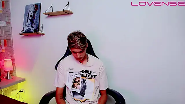 flaquito    online show from 04.10.26