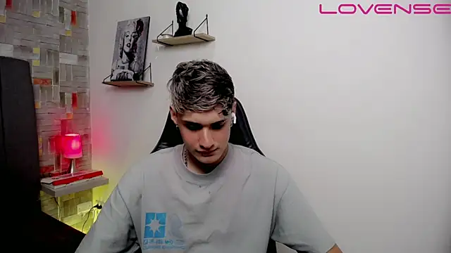 flaquito    online show from 04.21.26