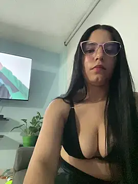 IsabelaRivers online show from 04.10.26