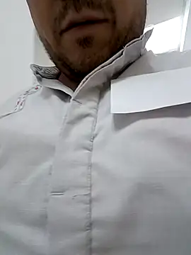 lobo caliente37 online show from 04.13.26