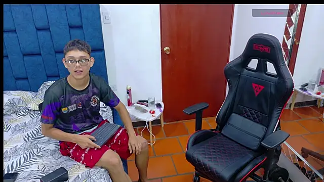 Alex teen 20c online show from 04.15.26