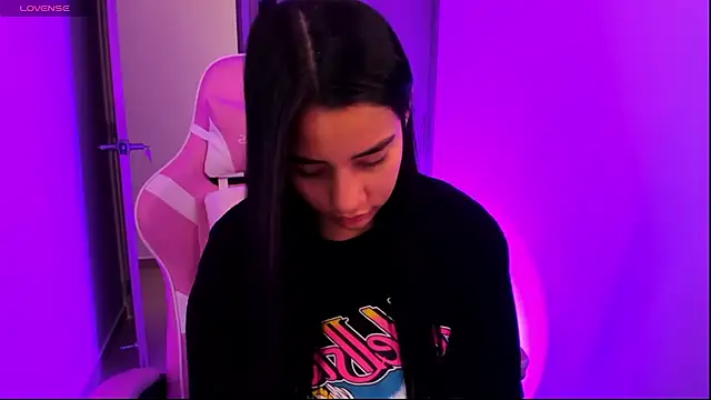ISABELFORYOU03 online show from 04.18.26