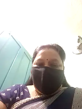 PINKI 024 online show from 04.10.26