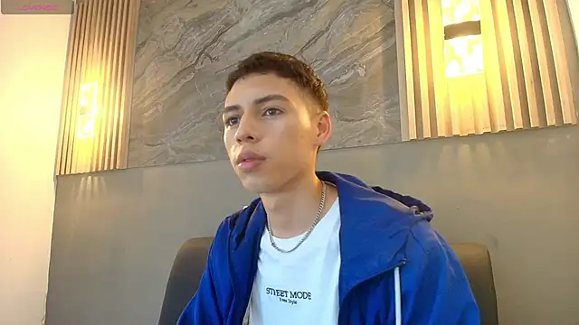 KENNY HANK online show from 04.17.26