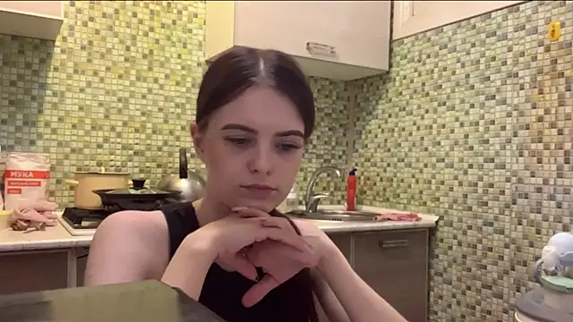 KikiAmino online show from 04.15.26