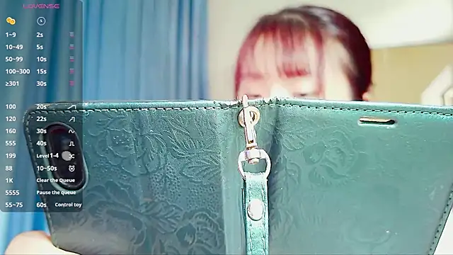 Milk xoxo online show from 04.17.26