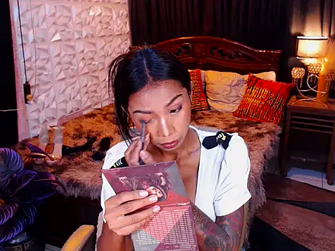 SluttyWhoreAra online show from 04.12.26